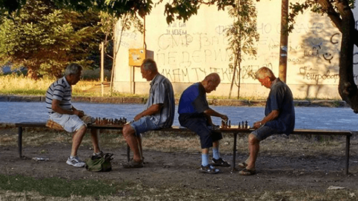 Svi ga igraju: Kad šah okupira umirovljenike, ništa ih ne može omesti