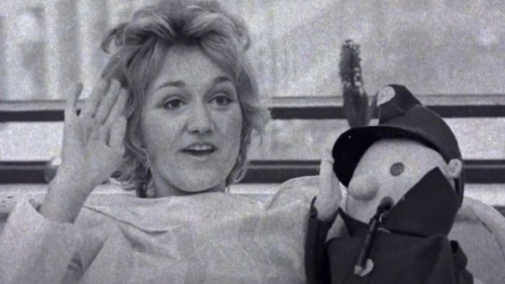 [26.1.] Eksplodirao JAT-ov zrakoplov u kojem su poginuli svi, osim stjuardese Vesne Vulović