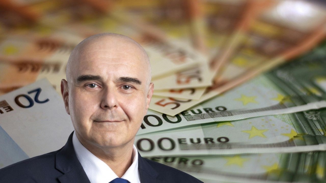 Provjerili smo koliko je ministar Ružić prošle godine uplatio sebi i drugima za mirovinu