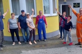Umirovljenici uljepšali vlastiti prostor: Sunčane dane iskoristili za zajedničko čišćenje