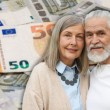 Tisuću umirovljenika svaki mjesec upadne u porezne škare: Najveći val očekuje se u rujnu