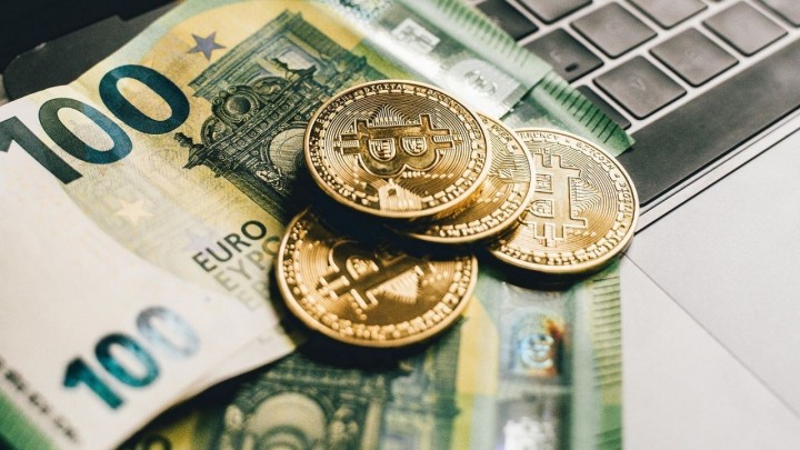 Hoće li mirovinski fondovi ulagati u kriptovalute? Evo što kažu iz Hanfe i Ministarstva