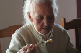 Crveni križ dijeli pakete pomoći: Preuzeti ih mogu i umirovljenici, ali ne svi