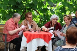 Foto dana: Dom za starije 'proslavio' rođendan uz pjesmu, briškulu i recitacije