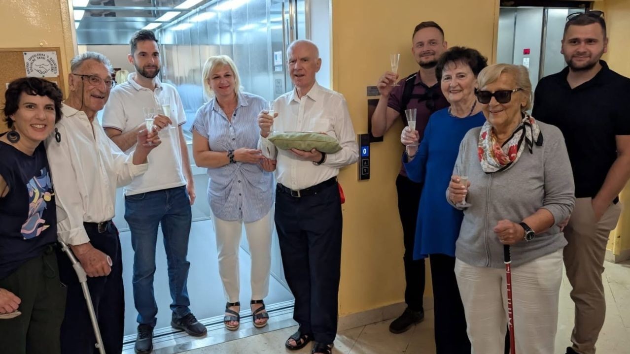 Dom za starije u Zagrebu dobio novo dizalo: 'Sigurnije i jednostavnije kretanje'