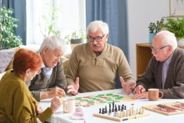 Besplatne aktivnosti za starije: Društvene igre, pravno savjetovanje i tjelovježba