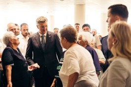 Premijer o rastu mirovina: 'Vjerujem da ćemo doći do 800 eura prosjeka 2028.'