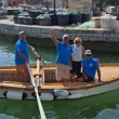 Pogled na grad s mora: Umirovljenici uživali u plovidbi tradicionalnom brodicom