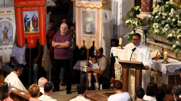 Svećenik o blagdanu Velike Gospe: 'Stariji ne mole samo za sebe, nego za djecu i unuke'