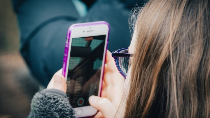 Neki osnovnoškolci smiju koristiti mobitel na nastavi: Imaju jako dobar razlog, a mnogi to ne znaju