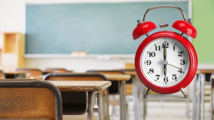 Tri tisuće čitatelja odlučilo kada ujutro treba započinjati nastava