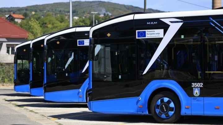 Novi električni autobusi u Zagrebu: Prilagođeni su građanima smanjene pokretljivosti