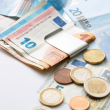 Multimilijunski iznosi naknada iz mirovinske štednje: Novac isplaćen društvima i bankama