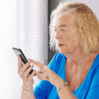 Prevaranti obećavaju povrat poreza: Šalju lažne SMS poruke u ime Porezne