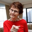 Umirovljenica (88) bacala tegle cvijeća na policajce: Jednu osobu je i ugrizla